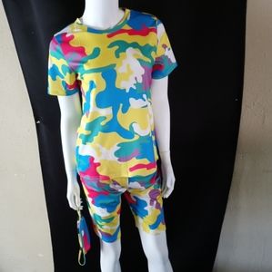 Multicolor Splash Printed Shorts w/Mask 3 Pc Set